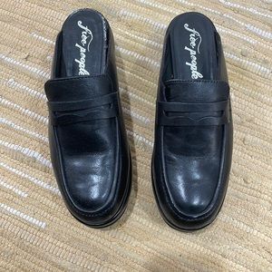 Black free people mules